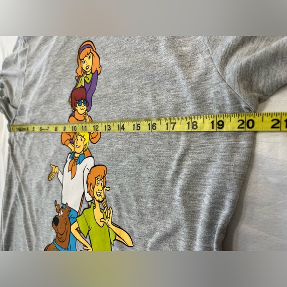 Scooby Doo Mystery Inc. Grey Graphic T-Shirt, size 3XLarge - Picture 5 of 11